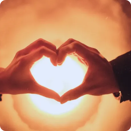 手で作ったハート